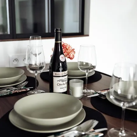 Apartment Royale Lumineux Jacuzzi Parking Prive