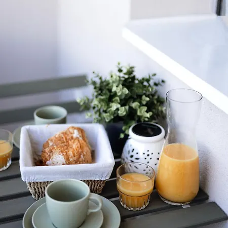 Royale Lumineux Jacuzzi Parking Prive Апартаменты