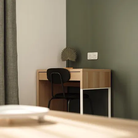 Royale Lumineux Jacuzzi Parking Prive Apartment *