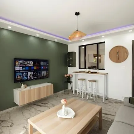 Apartment Royale Lumineux Jacuzzi Parking Prive *