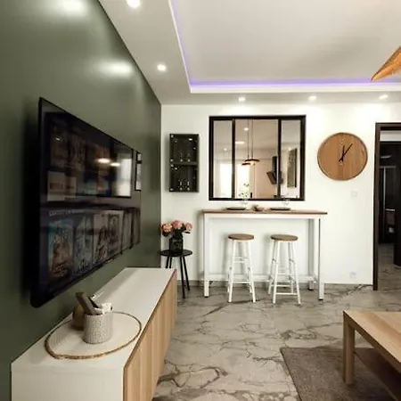 Royale Lumineux Jacuzzi Parking Prive Мюлуз