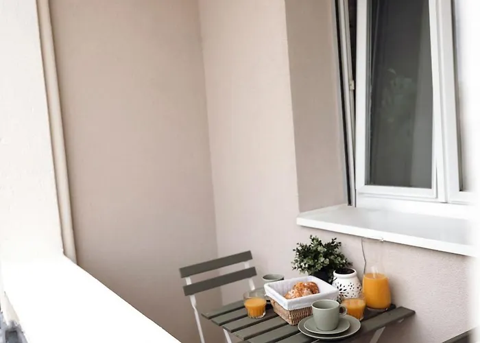 Apartamento Royale Lumineux Jacuzzi Parking Privé *