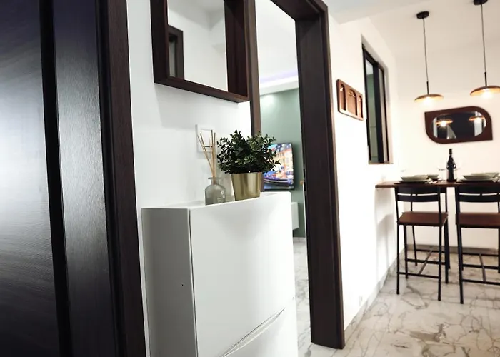 Apartamento Royale Lumineux Jacuzzi Parking Privé