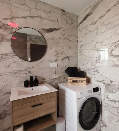 Royale Lumineux Jacuzzi Parking Privé Apartamento Mulhouse