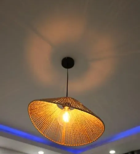 Royale Lumineux Jacuzzi Parking Privé Mulhouse